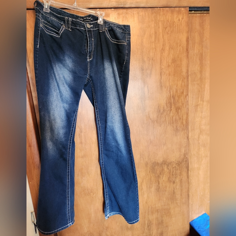 Long Elegant Legs size 20 jeans, straight leg with stylistic fading